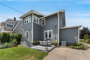 1563 Lewis Dr, Oakwood, OH 44107 - Photo 5