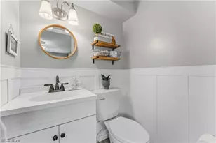 1563 Lewis Dr, Oakwood, OH 44107 - Photo 17