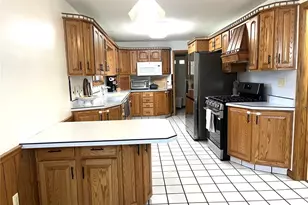 4423 Barrington Dr, Austintown, OH 44515 - Photo 7
