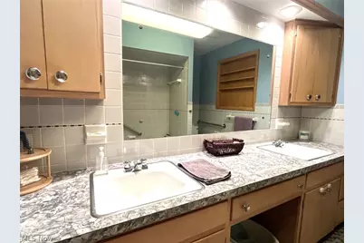 4423 Barrington Drive, Austintown, OH 44515 - Photo 15