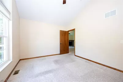242 Woodbury Circle, Kidron, OH 44618 - Photo 9