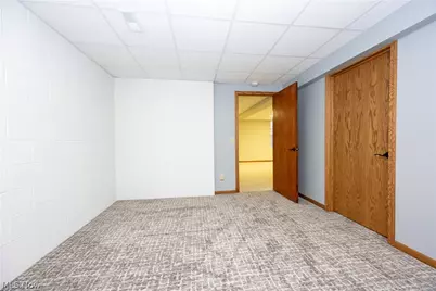242 Woodbury Circle, Kidron, OH 44618 - Photo 23
