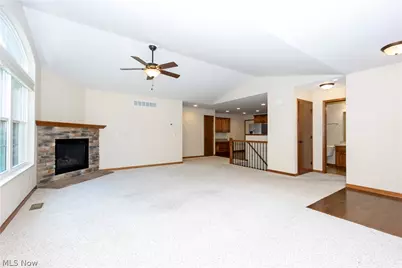 242 Woodbury Circle, Kidron, OH 44618 - Photo 3