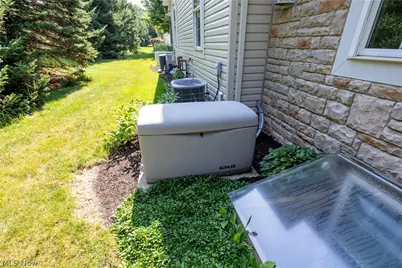 242 Woodbury Circle, Kidron, OH 44618 - Photo 27