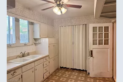 1155 W 6th Street, Lorain, OH 44052 - Photo 5