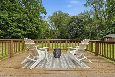 523 Rotunda Avenue, Akron, OH 44333 - Photo 29