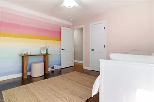 523 Rotunda Ave, Akron, OH 44333 - Photo 17