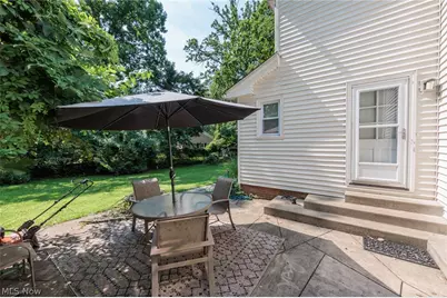 1160 Lisa Ann Drive, Akron, OH 44313 - Photo 37
