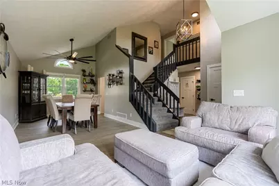 4905 Glenridge Circle NE, Canton, OH 44714 - Photo 5
