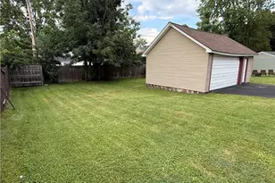 34 Maple Dr, Boardman, OH 44512 - Photo 5