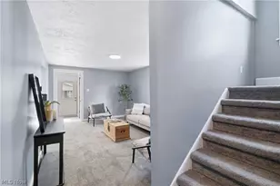 709 Columbus Ave NW, Canton, OH 44708 - Photo 5