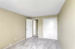 12900 Lake Ave, Oakwood, OH 44107 - Photo 19