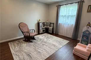 3318 Van Buren Dr, Brunswick, OH 44212 - Photo 9