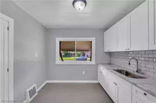 3852 E 140th St, Loveland, OH 44128 - Photo 11