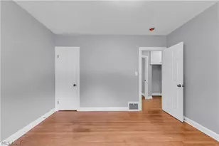 3852 E 140th St, Loveland, OH 44128 - Photo 15