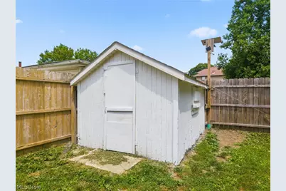 915 Auburn Place NW, Canton, OH 44703 - Photo 27