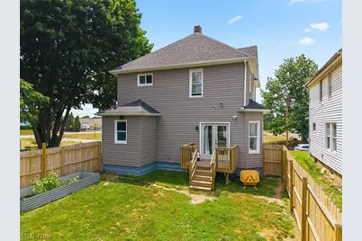 915 Auburn Place NW, Canton, OH 44703 - Photo 25