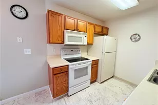 3662 Colony Hill Dr, Zanesville, OH 43701 - Photo 9