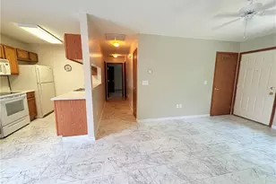 3662 Colony Hill Dr, Zanesville, OH 43701 - Photo 11
