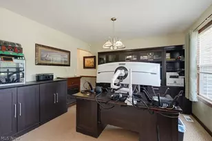 10313 Dayflower Dr, Twinsburg, OH 44087 - Photo 9
