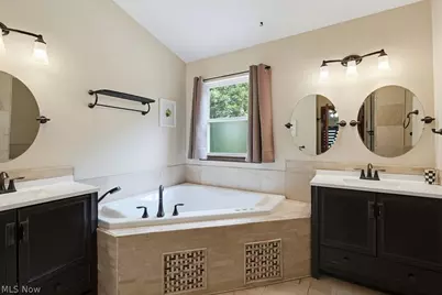 10313 Dayflower Drive, Twinsburg, OH 44087 - Photo 27