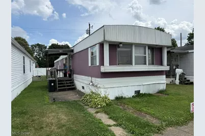 610 Patricia Avenue NW, New Philadelphia, OH 44663 - Photo 1