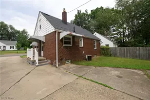 1320 19th St NE, Canton, OH 44714 - Photo 25
