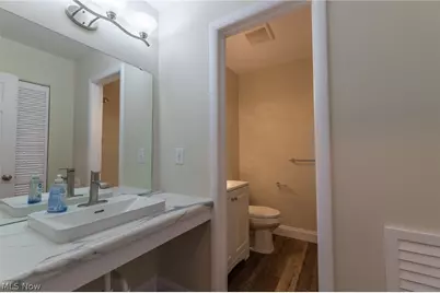 7970 Mentor Avenue #D01, Mentor, OH 44060 - Photo 19