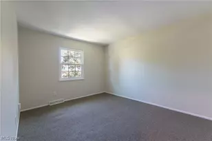 7970 Mentor Ave, Mentor, OH 44060 - Photo 17