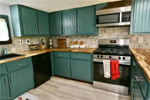 338 Calla Road E, Poland, OH 44514 - Photo 7