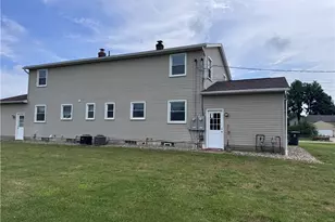 9112 Skypark, Wadsworth, OH 44281 - Photo 5
