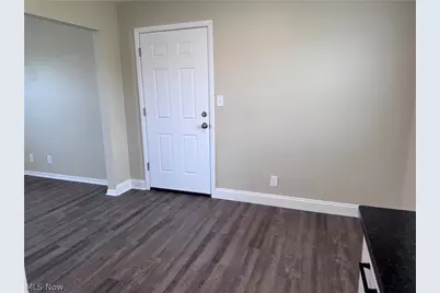 9112 Skypark, Wadsworth, OH 44281 - Photo 13