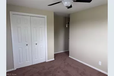 9112 Skypark, Wadsworth, OH 44281 - Photo 17