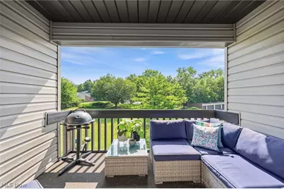 6300 Greenwood Parkway #406, Sagamore Hills, OH 44067 - Photo 5