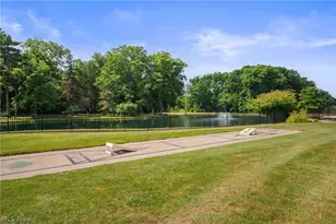 6300 Greenwood Pkwy, Sagamore Hills, OH 44067 - Photo 23
