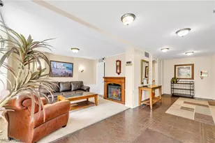 11811 Lake Ave, Oakwood, OH 44107 - Photo 21