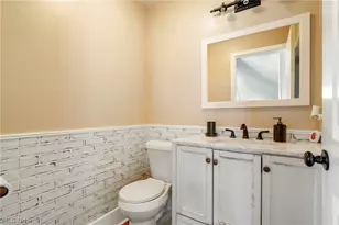 5616 Faircrest St SW, Canton, OH 44706 - Photo 13