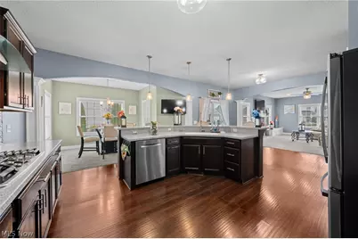 12504 Estate Avenue NW, Uniontown, OH 44685 - Photo 15