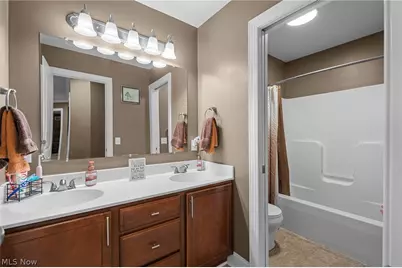 12504 Estate Avenue NW, Uniontown, OH 44685 - Photo 41