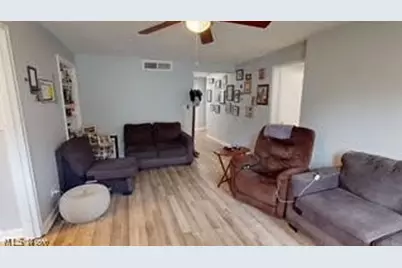 13800 Fairhill Road #111, Huber Heights, OH 44120 - Photo 5