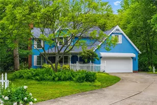 5882 Indian Crk Cir NW, Canton, OH 44718 - Photo 1