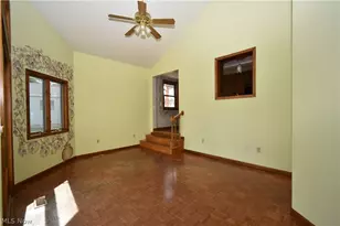 209 Sipple Ave, Amherst, OH 44001 - Photo 11