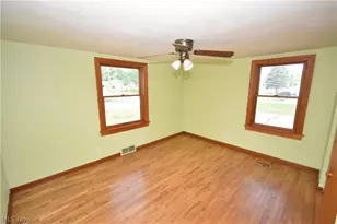 209 Sipple Ave, Amherst, OH 44001 - Photo 21