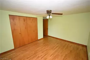 209 Sipple Ave, Amherst, OH 44001 - Photo 23