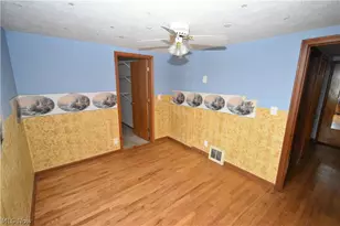 209 Sipple Ave, Amherst, OH 44001 - Photo 25