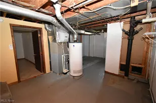 209 Sipple Ave, Amherst, OH 44001 - Photo 35