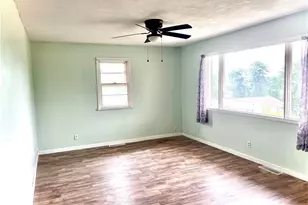 809 Delia Ave, Martins Ferry, OH 43935 - Photo 7