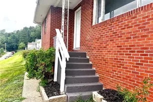 809 Delia Ave, Martins Ferry, OH 43935 - Photo 5
