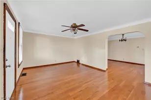 2186 Cornell Rd, Loveland, OH 44106 - Photo 9