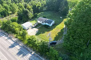 8238 Center Rd, Ashtabula, OH 44004 - Photo 31